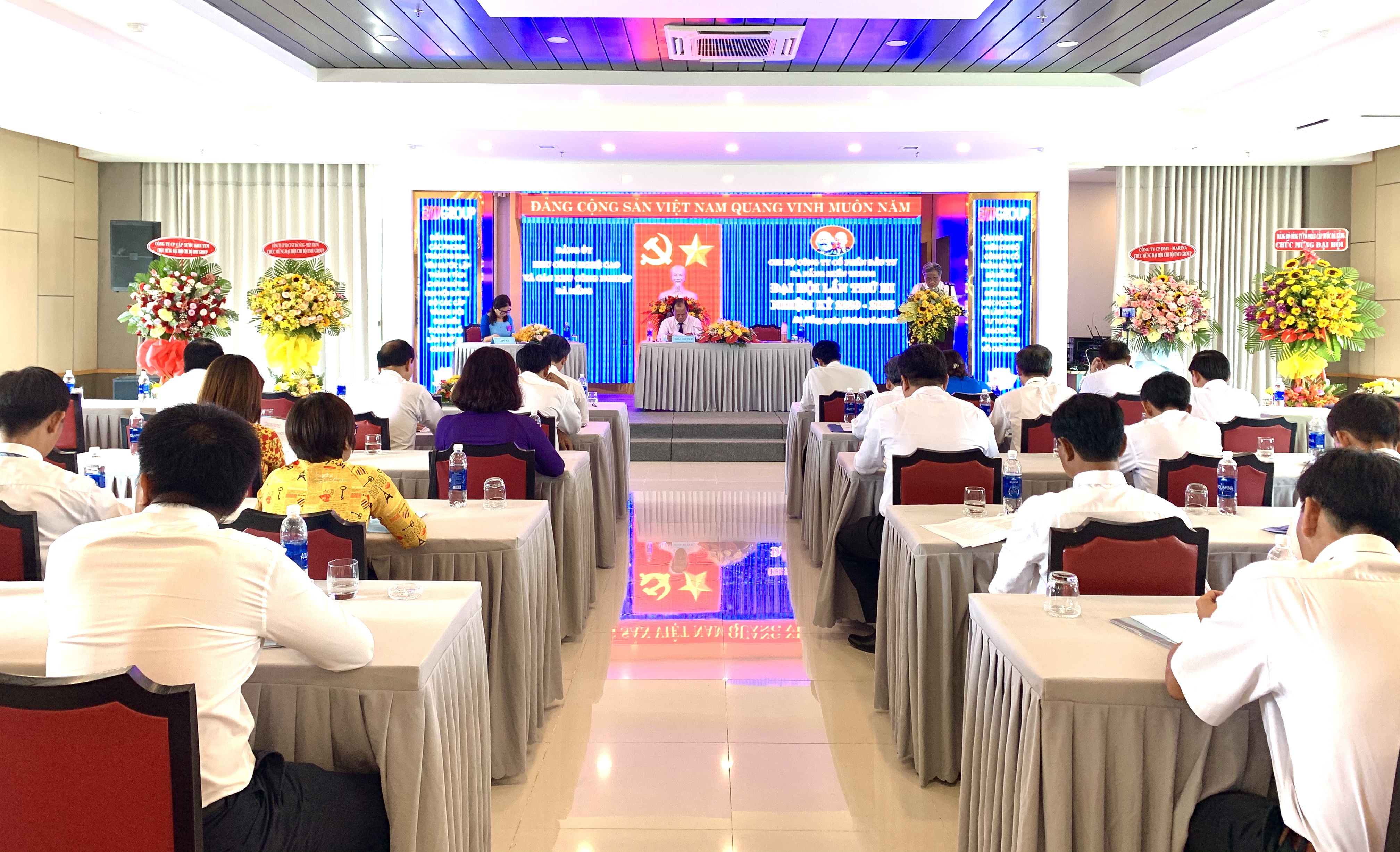 DMT GROUP - ĐẠI HỘI CHI BỘ CÔNG TY CP ĐẦU TƯ ĐÀ NẴNG - MIỀN TRUNG LẦN THỨ III, NHIỆM KỲ 2020-2025